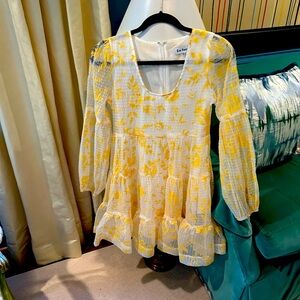 Yellow dress En Saison